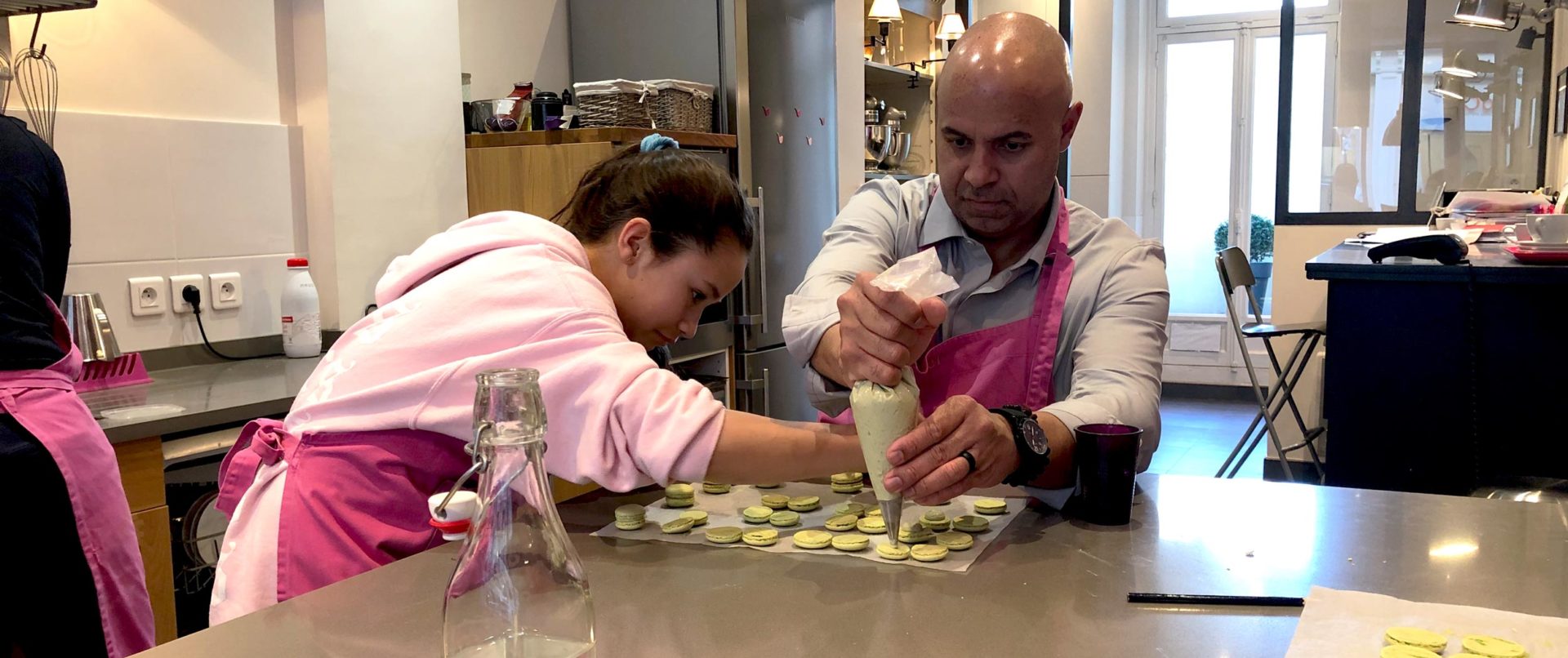 french-pastry-class-private-macaroons-workshop-kids