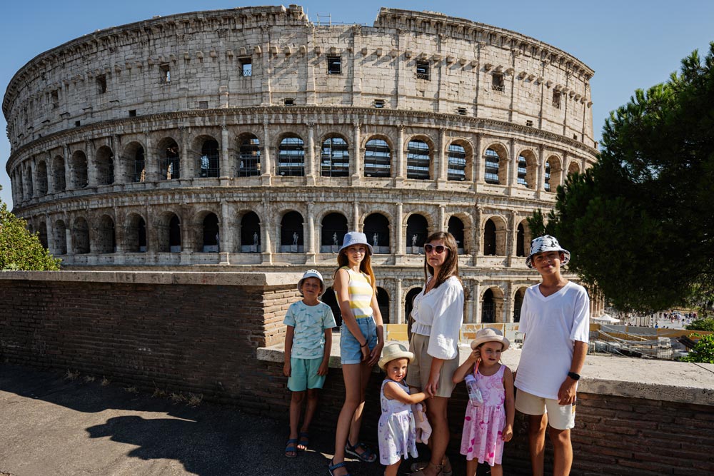 Colosseum, Palatine Hill and Roman Forum Family Tour