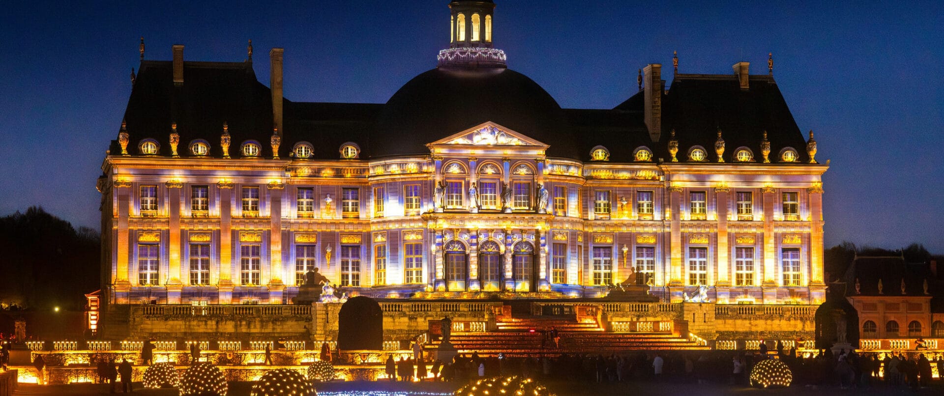 christmas-private-family-tour-french-chateau